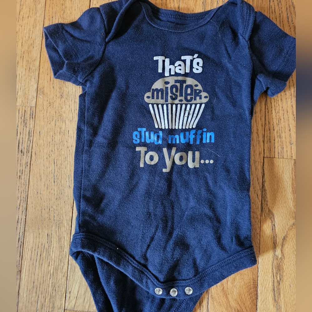 Granimals 12 month tee with snaps